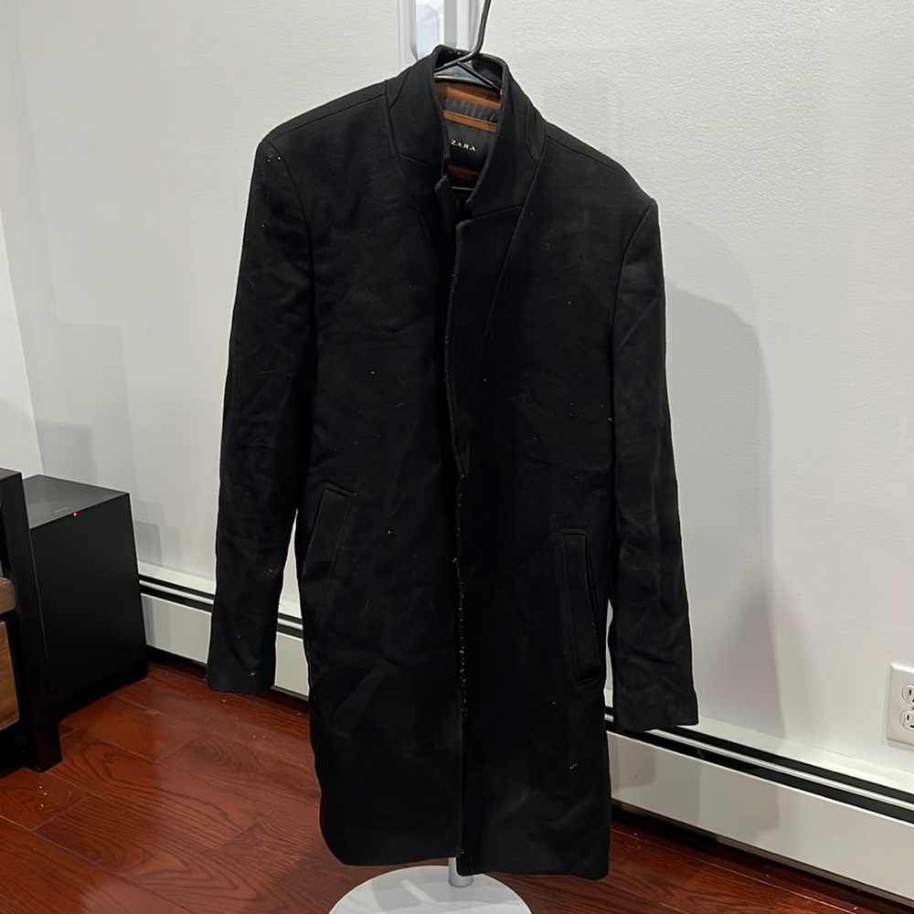 Zara men trench jacket, length 35”